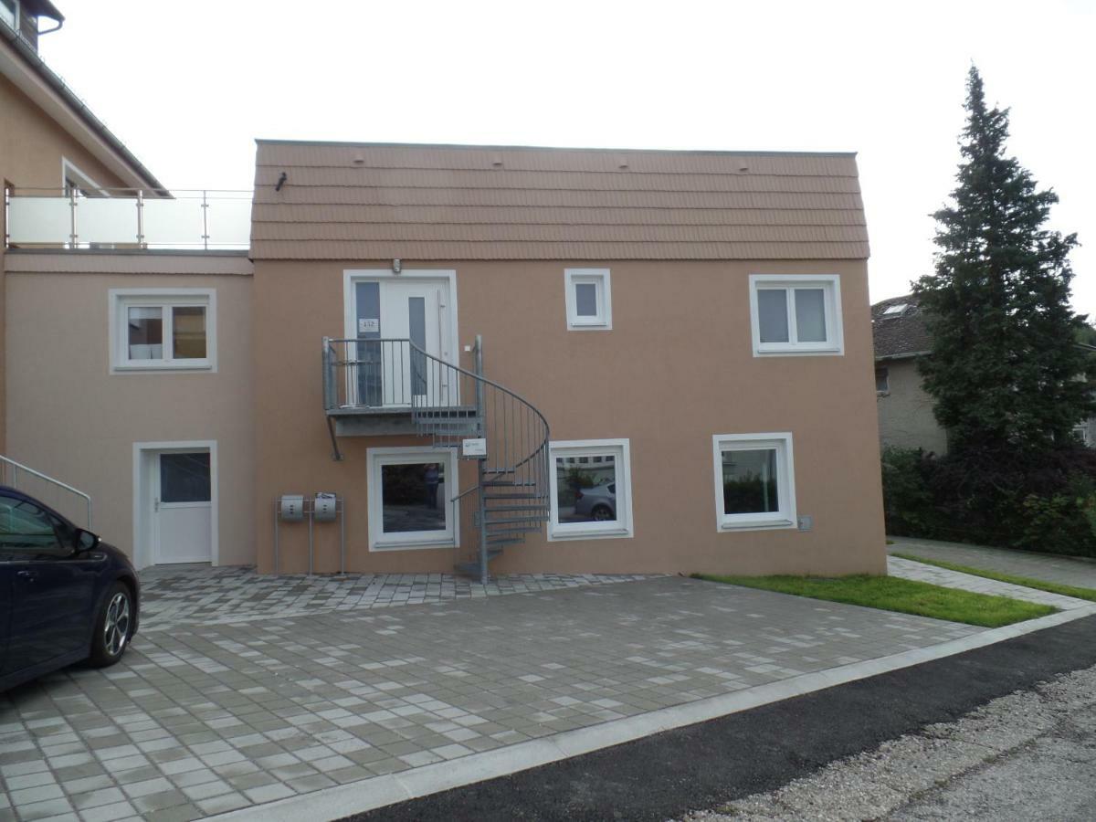 Charakterhaus Apartment Neulengbach Exterior photo